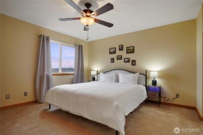 1934 W Earhart Street , Bremerton, WA 98312 - Photo 19