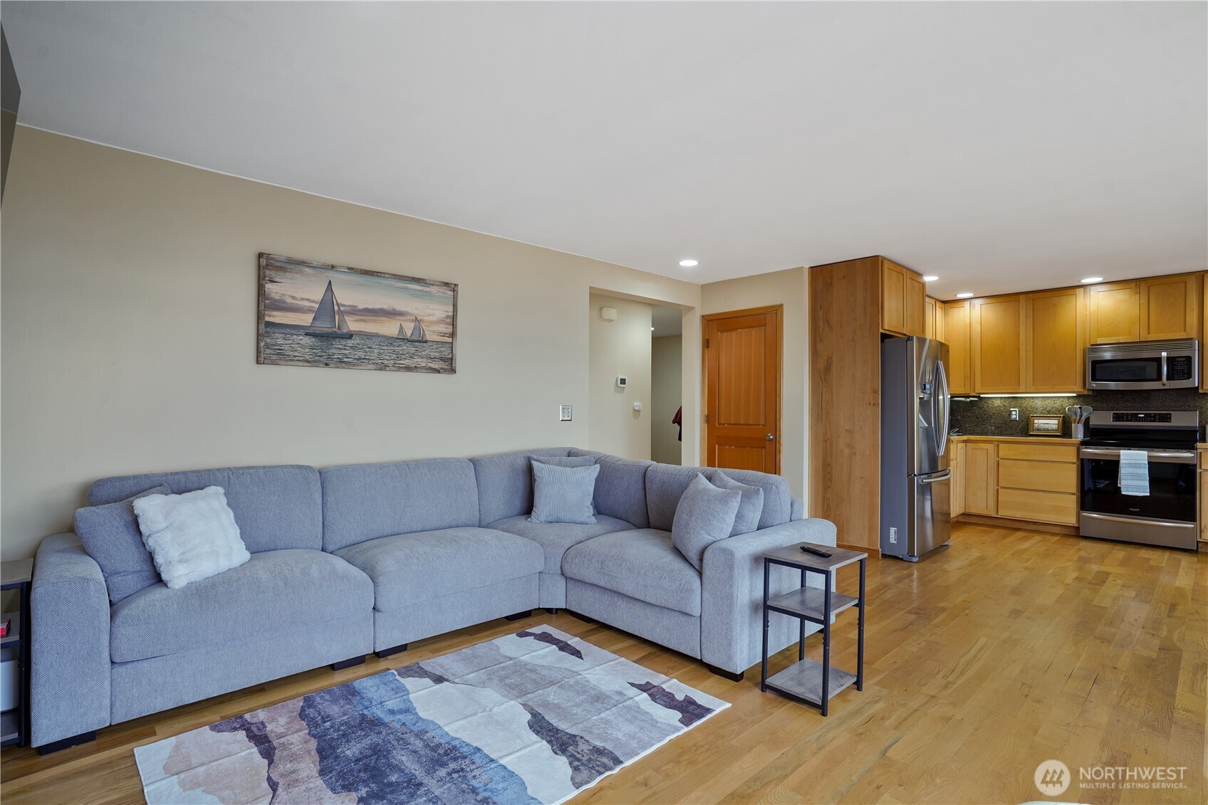 1934 W Earhart Street , Bremerton, WA 98312