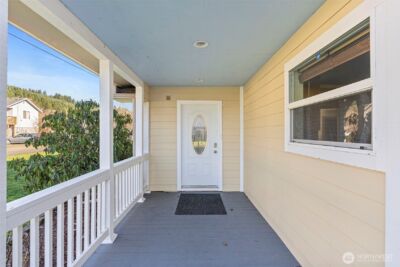 802 State Street , Centralia, WA 98531 - Photo 2