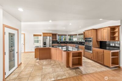 802 State Street , Centralia, WA 98531 - Photo 6