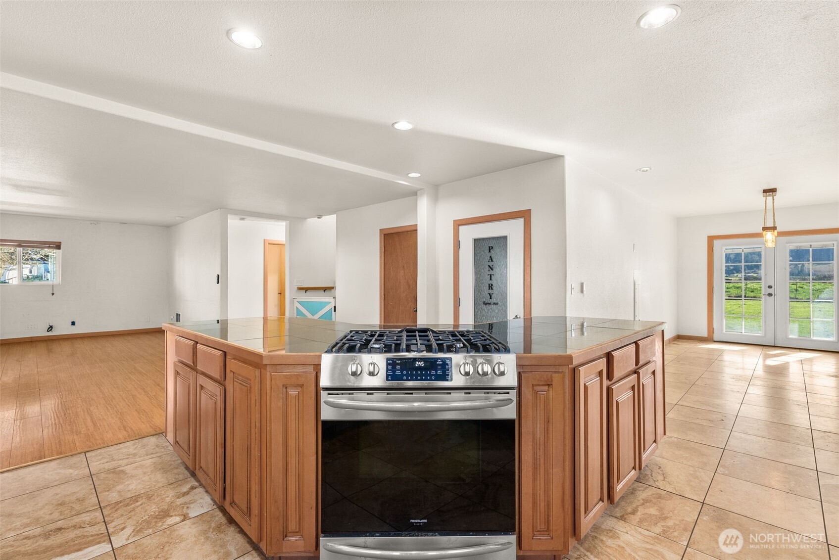 802 State Street , Centralia, WA 98531