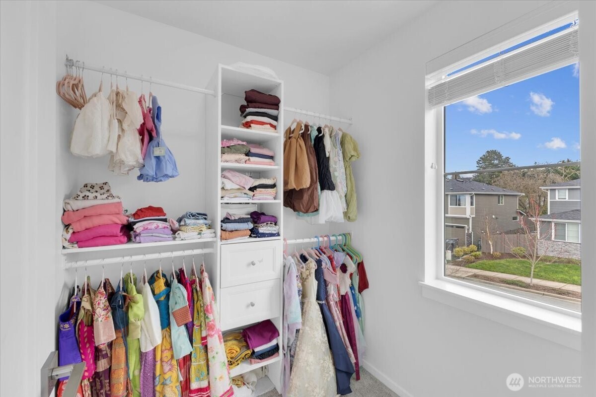 1004 75th Drive SE, Lake Stevens, WA 98258