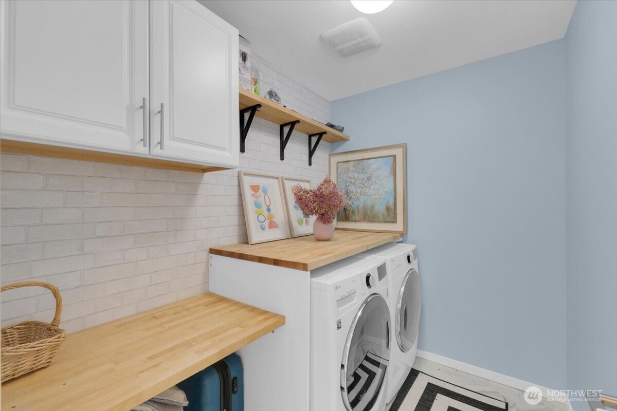 1004 75th Drive SE, Lake Stevens, WA 98258