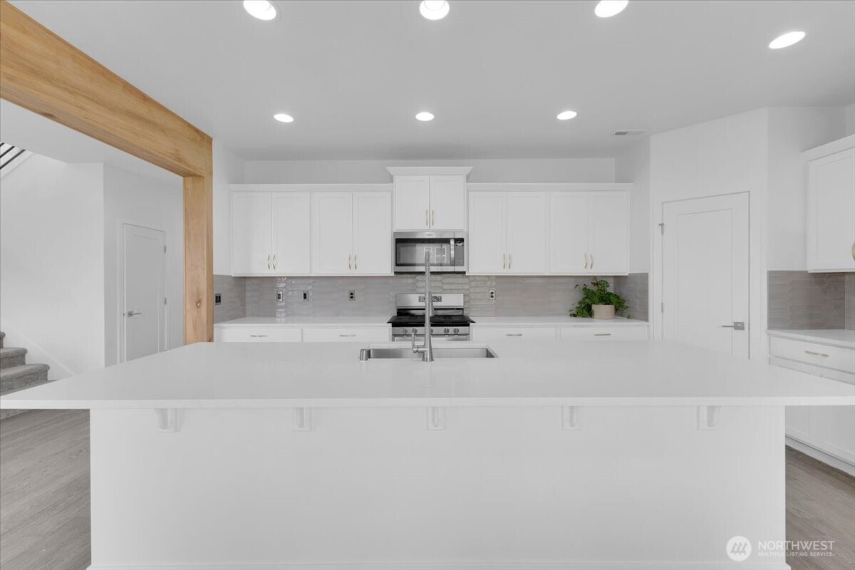 1004 75th Drive SE, Lake Stevens, WA 98258