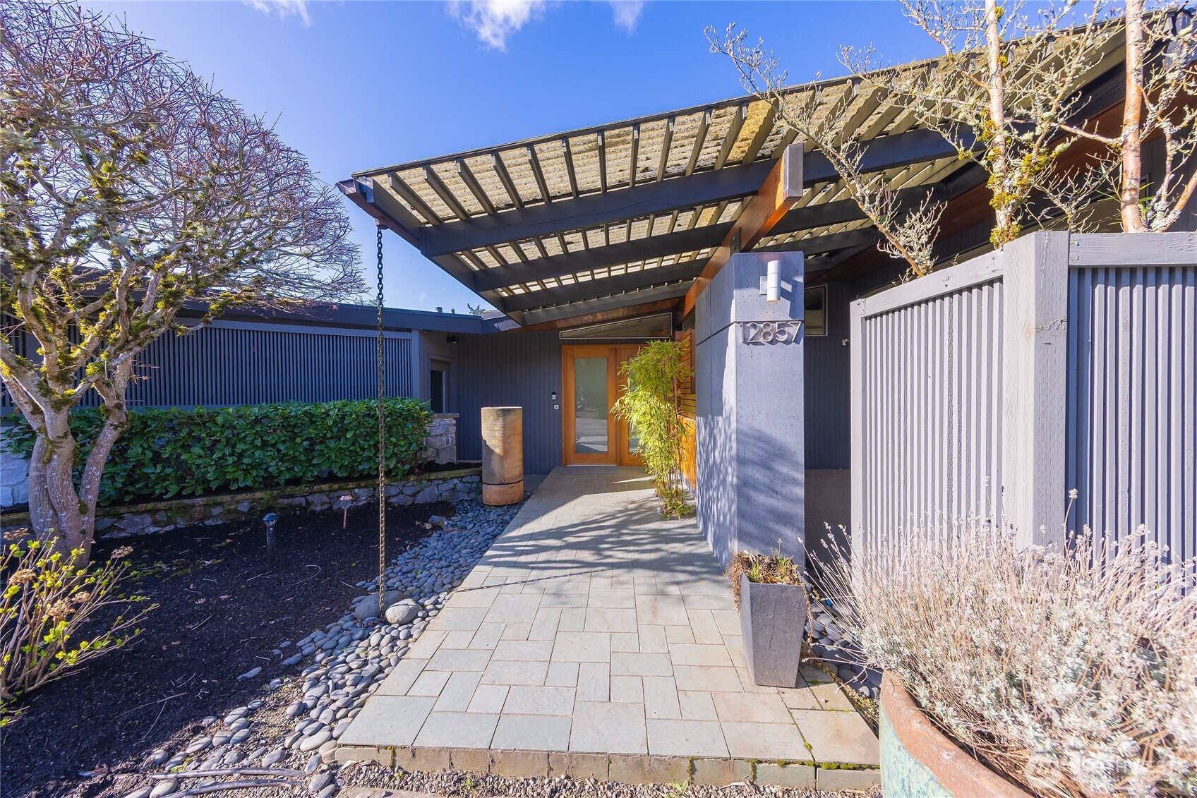 12857 SE 45th Pl , Bellevue, WA 98006