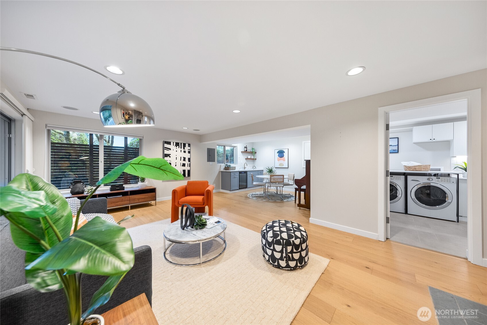 12857 SE 45th Pl , Bellevue, WA 98006