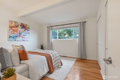 12857 SE 45th Pl , Bellevue, WA 98006 - Photo 28