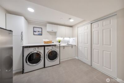 12857 SE 45th Pl , Bellevue, WA 98006 - Photo 30