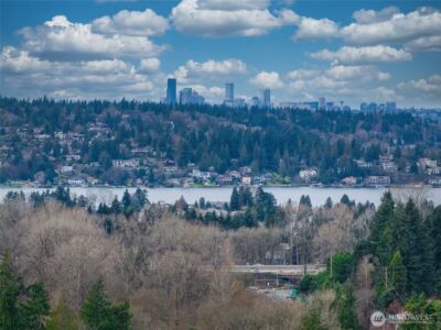 12857 SE 45th Pl , Bellevue, WA 98006 - Photo 6