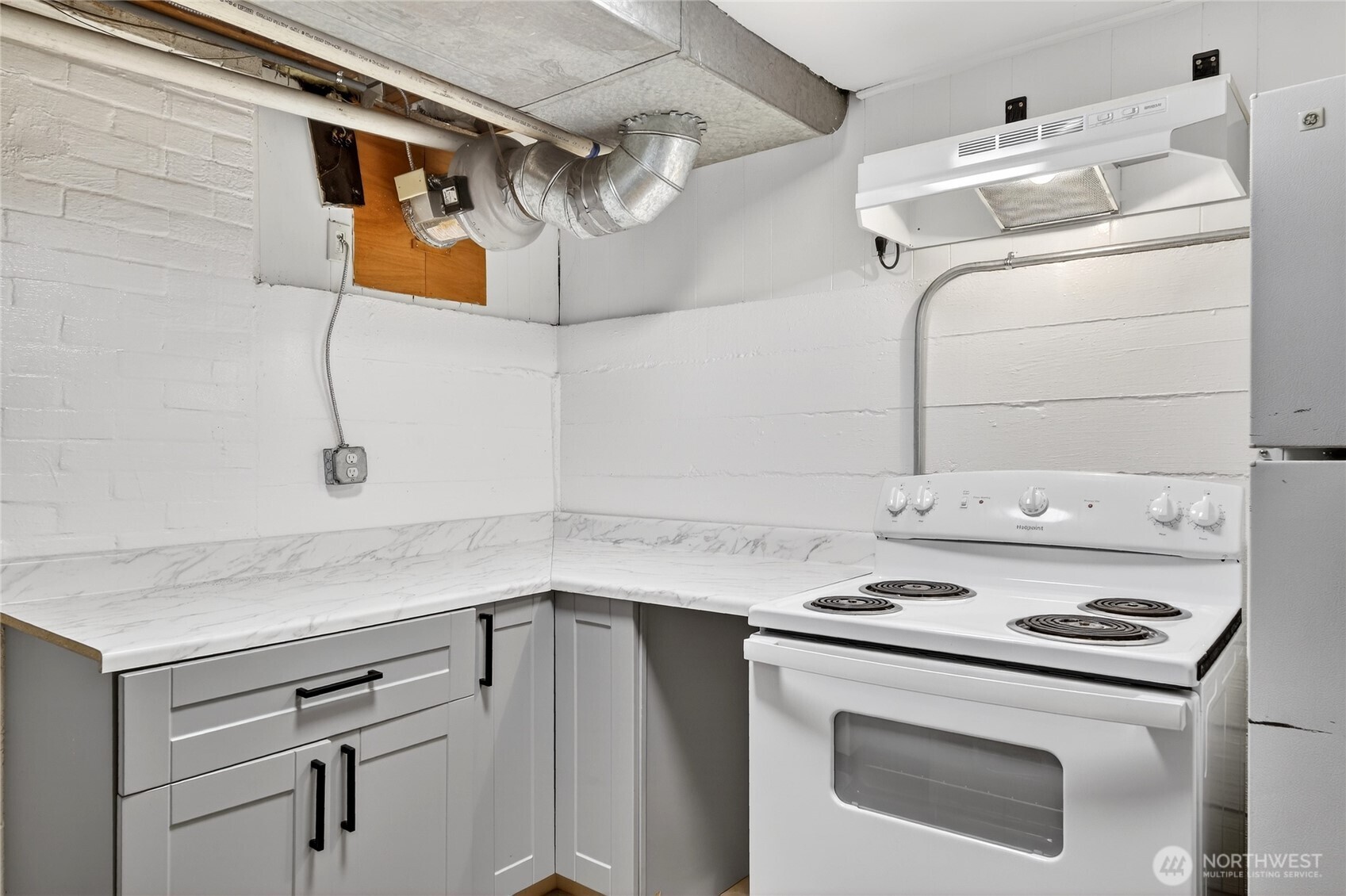 13015 Des Moines Memorial Drive S, Burien, WA 98168