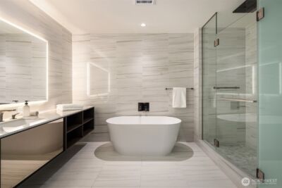 838 Avenue Square NE #1701, Bellevue, WA 98004 - Photo 7