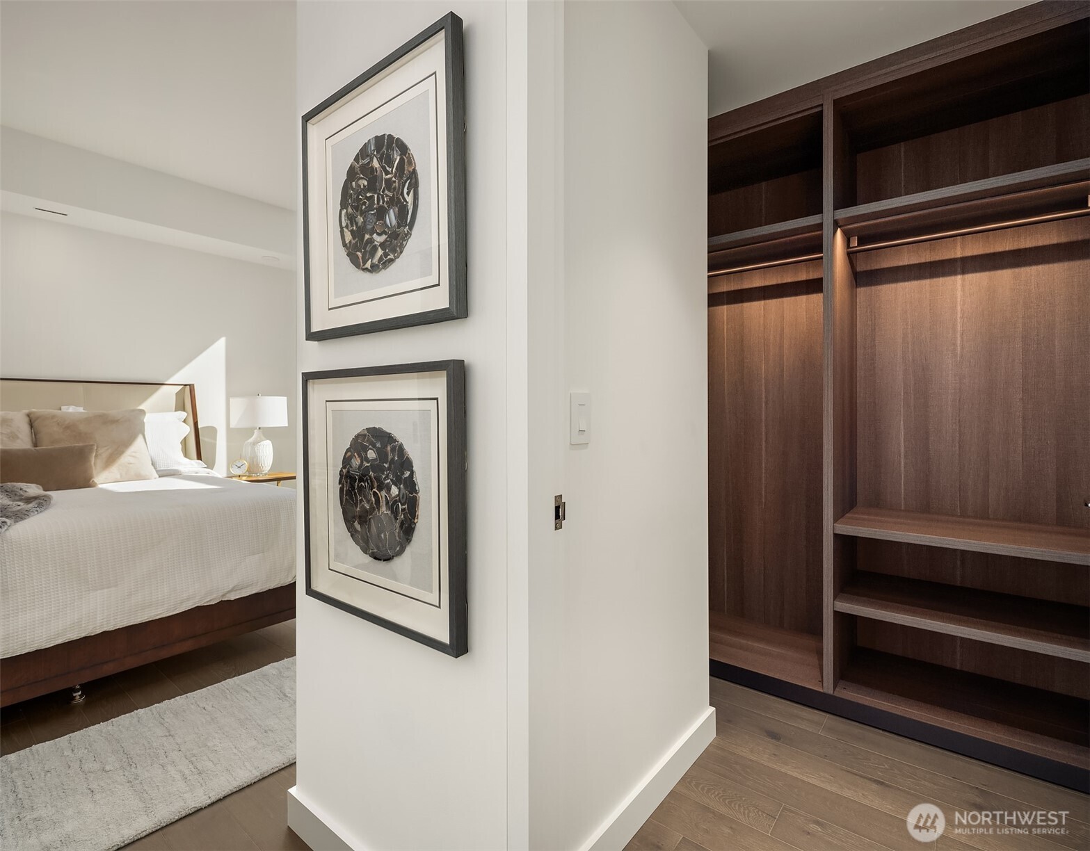 838 Avenue Square NE #1701, Bellevue, WA 98004