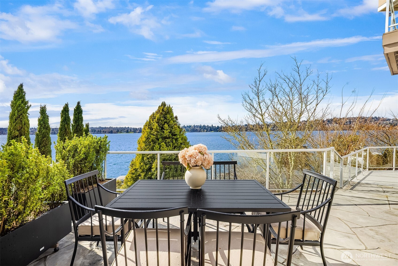 7439 W Mercer Way , Mercer Island, WA 98040
