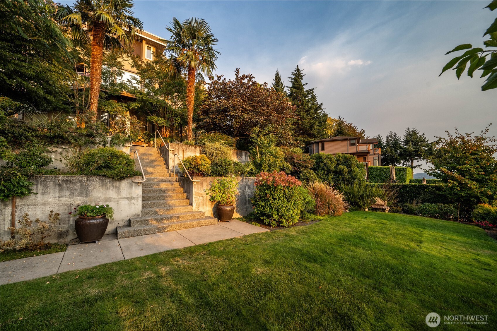 7439 W Mercer Way , Mercer Island, WA 98040