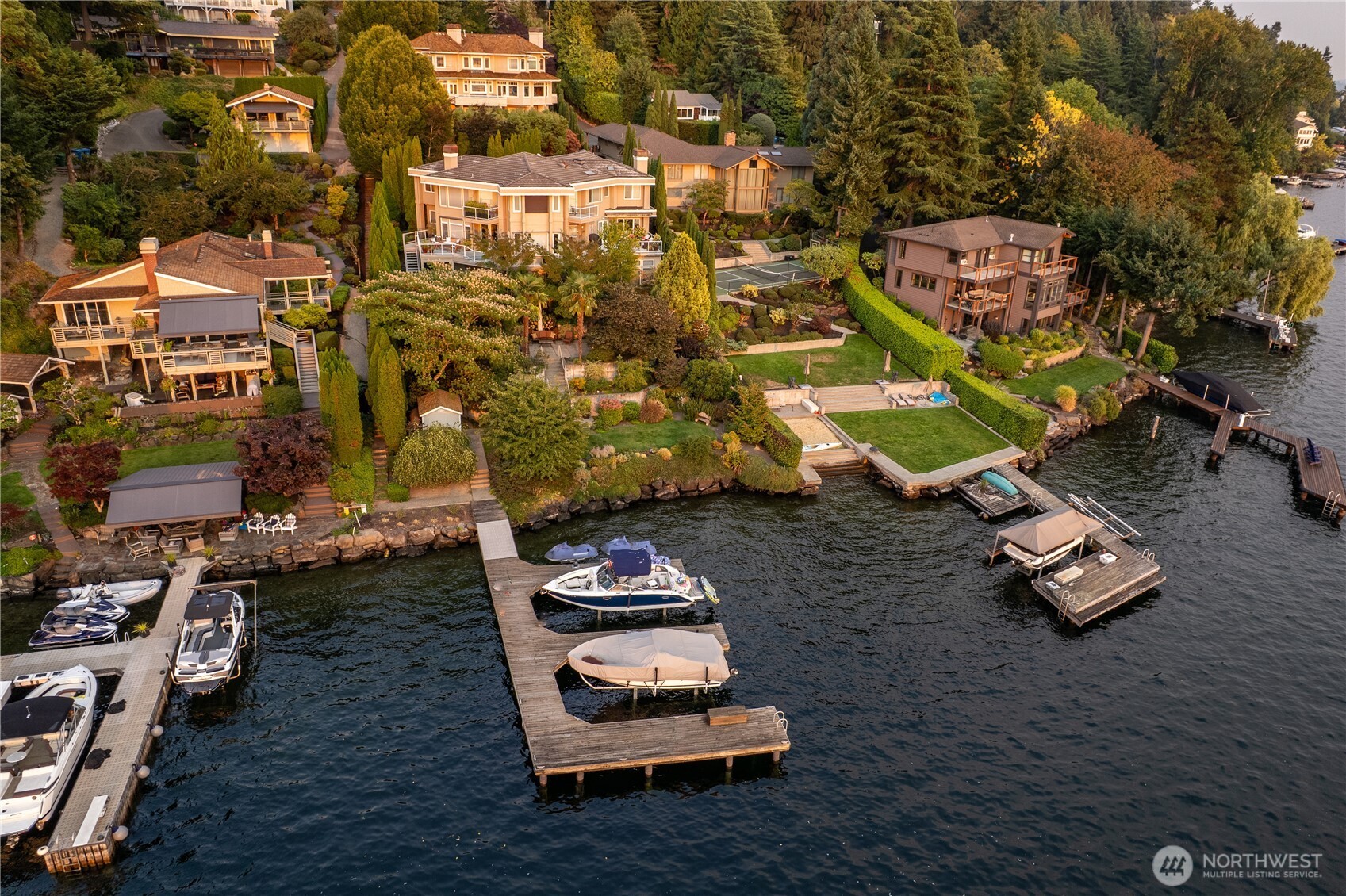 7439 W Mercer Way , Mercer Island, WA 98040
