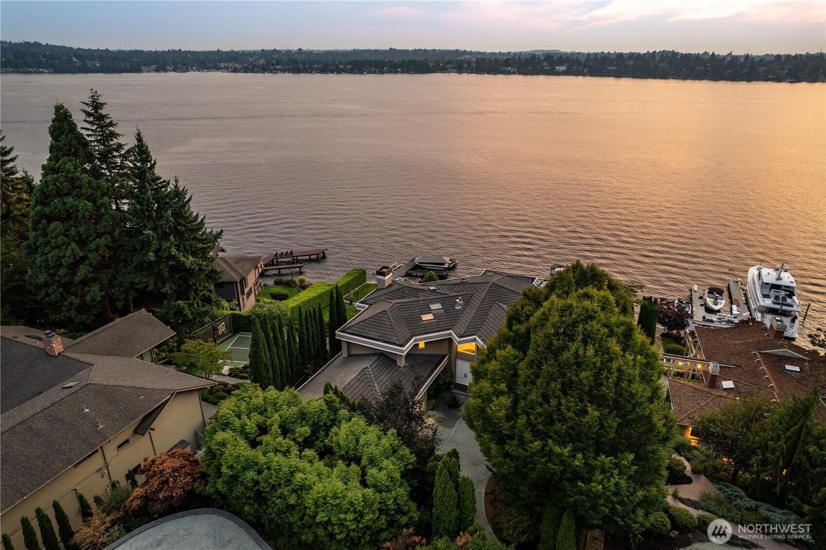 7439 W Mercer Way , Mercer Island, WA 98040