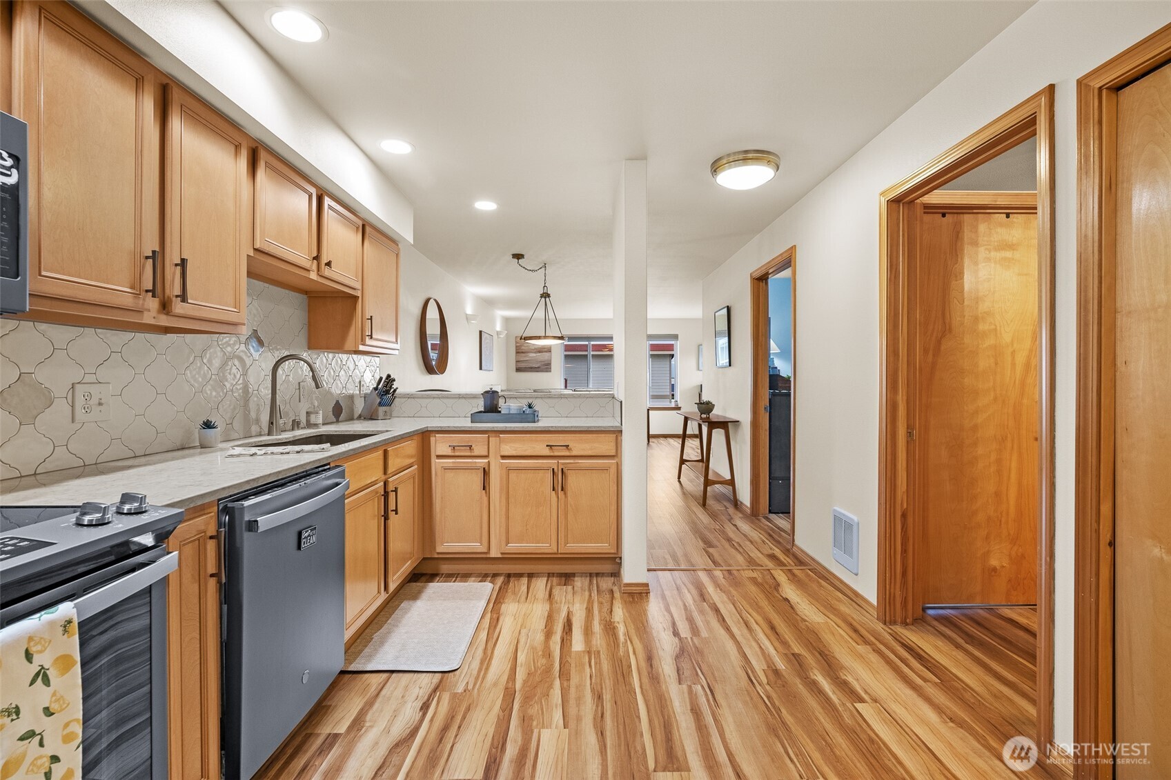 1011 Bancroft Street #204, Bellingham, WA 98225