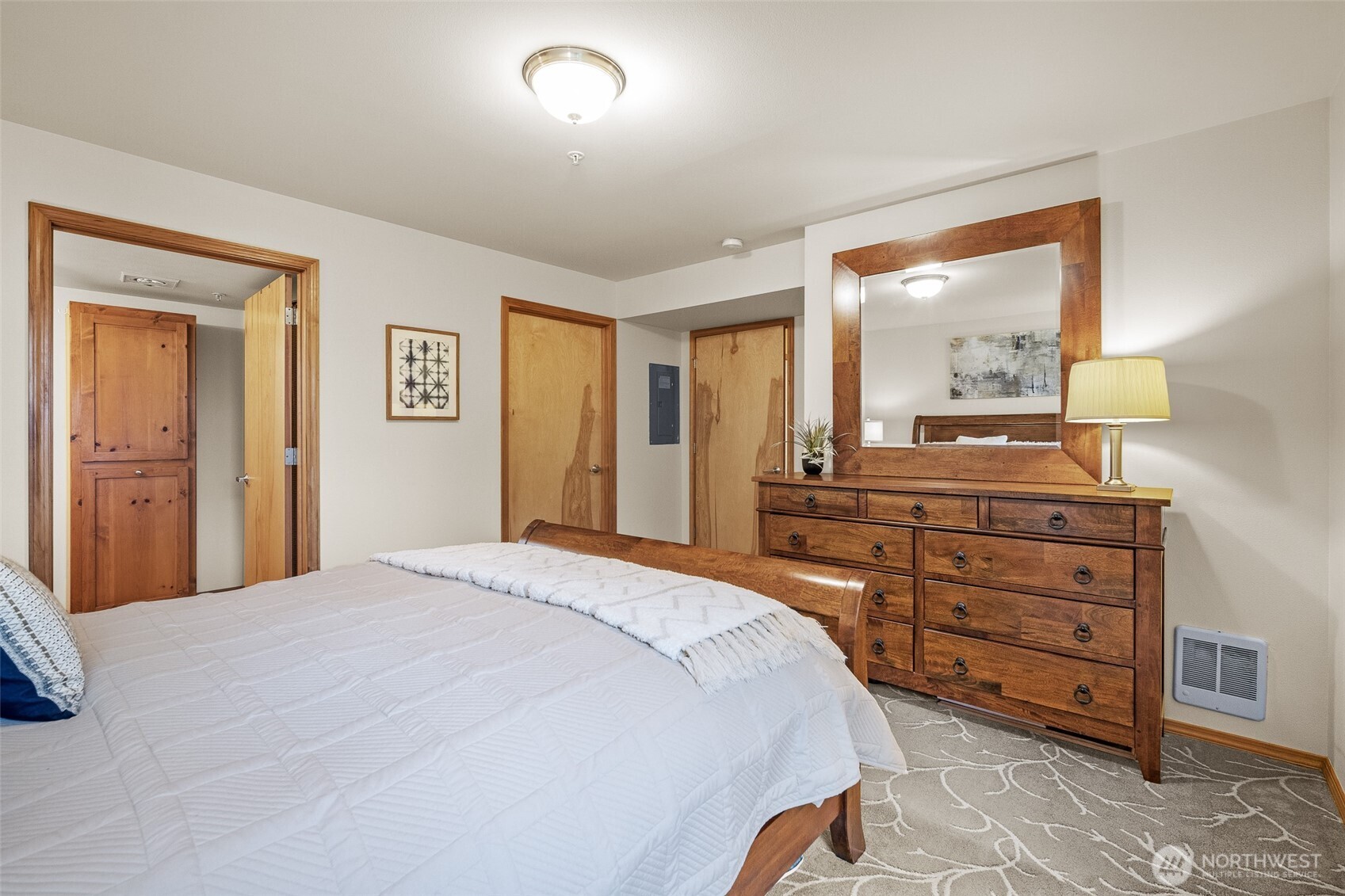 1011 Bancroft Street #204, Bellingham, WA 98225