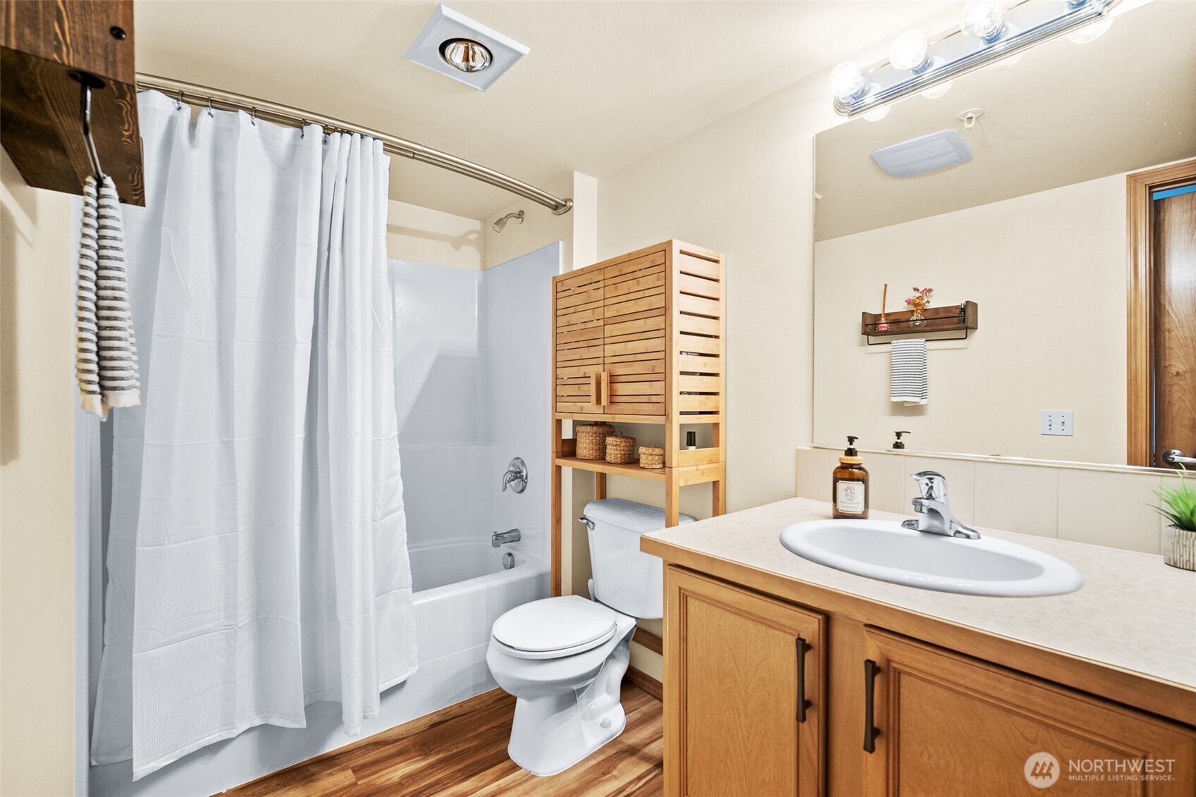 1011 Bancroft Street #204, Bellingham, WA 98225