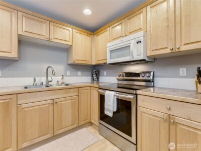 8004 NE 37th Avenue , Vancouver, WA 98665 - Photo 8