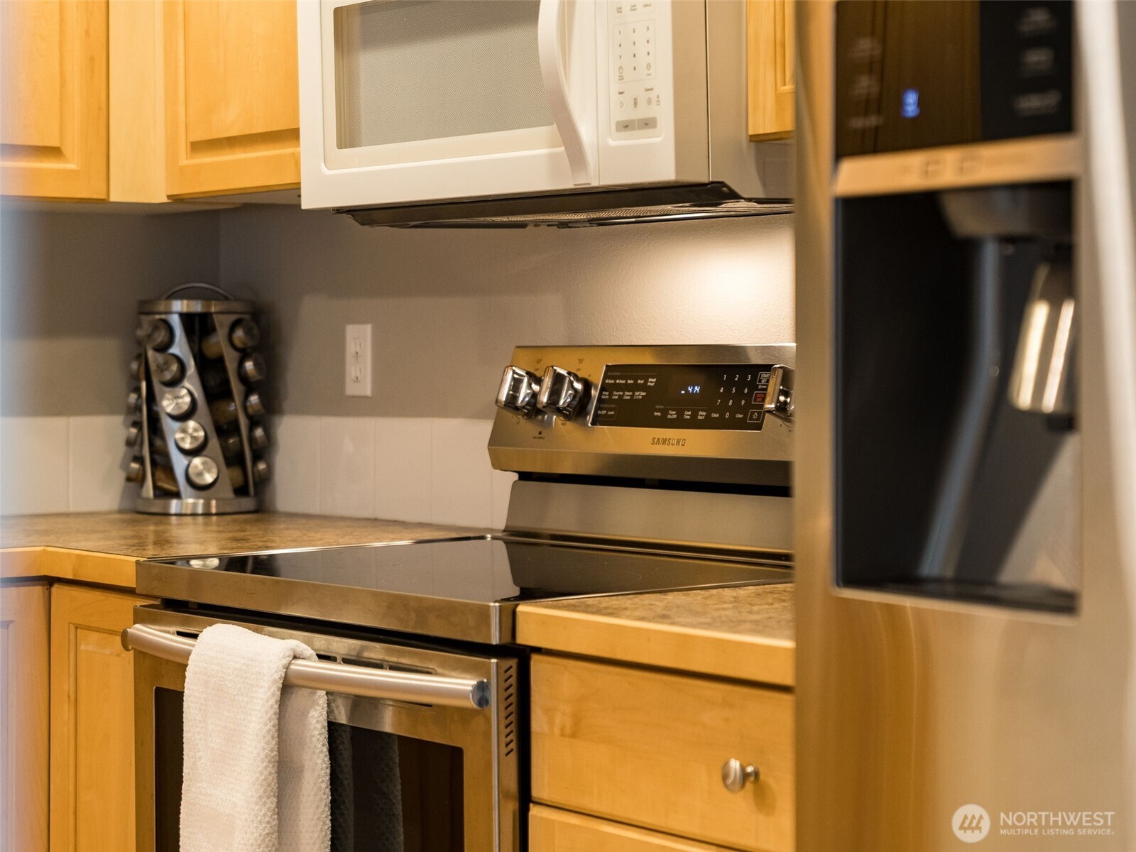 8004 NE 37th Avenue , Vancouver, WA 98665