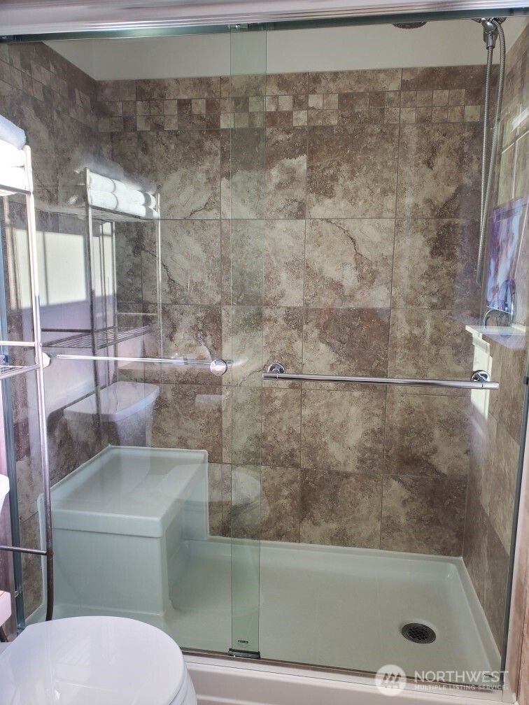 8004 NE 37th Avenue , Vancouver, WA 98665