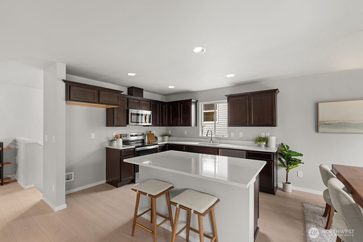 7427 45TH Place NE, Marysville, WA 98270