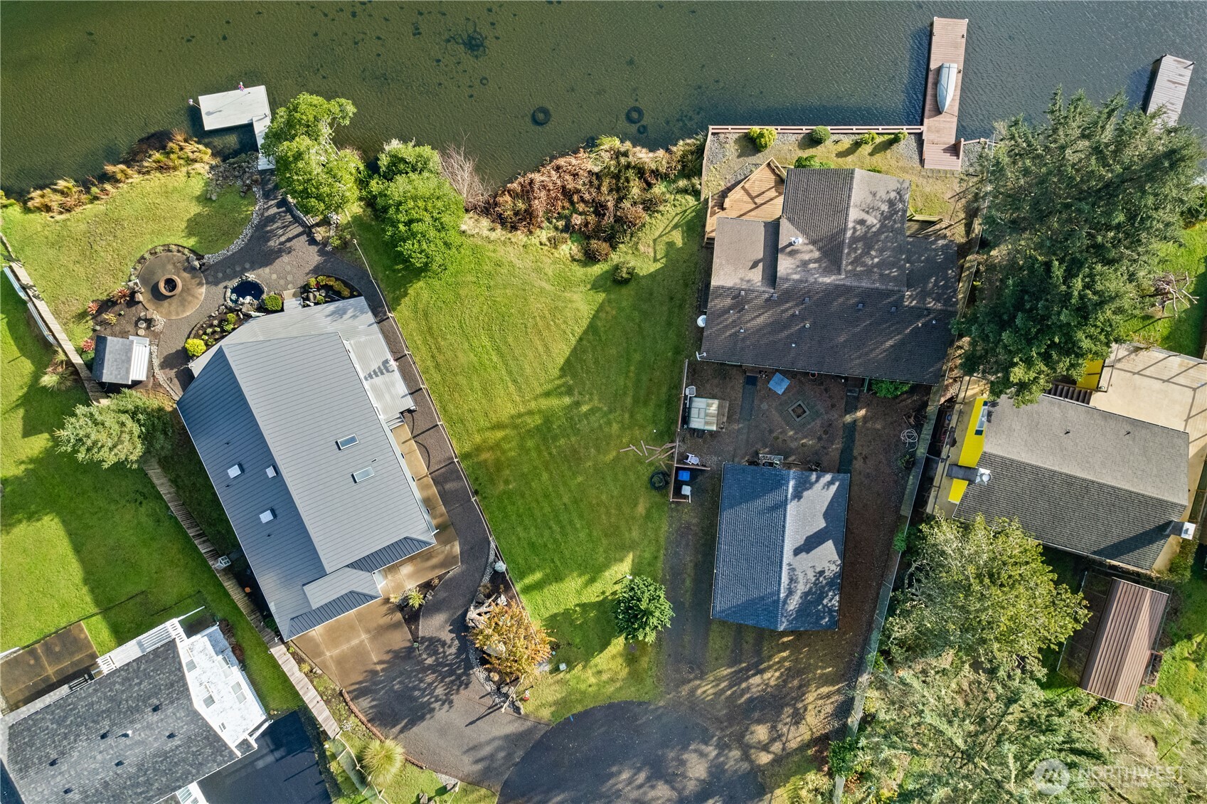 800 Cod Court SW, Ocean Shores, WA 98569