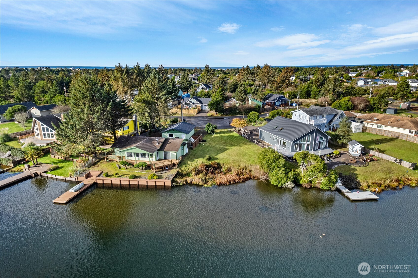 800 Cod Court SW, Ocean Shores, WA 98569