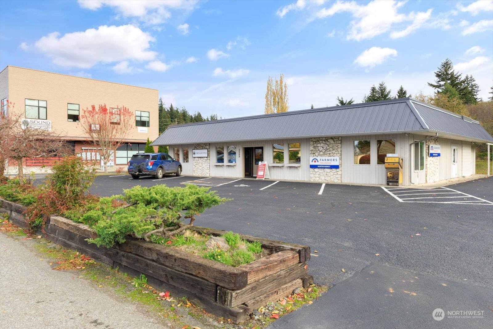 5589 Harbor Avenue , Freeland, WA 98249