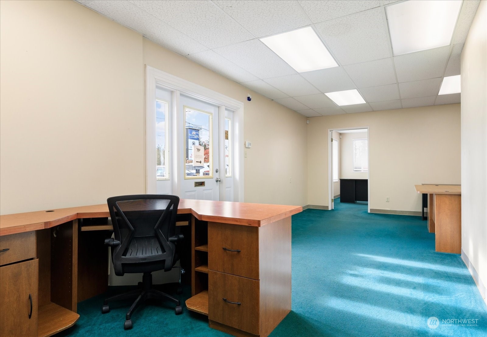 5589 Harbor Avenue , Freeland, WA 98249