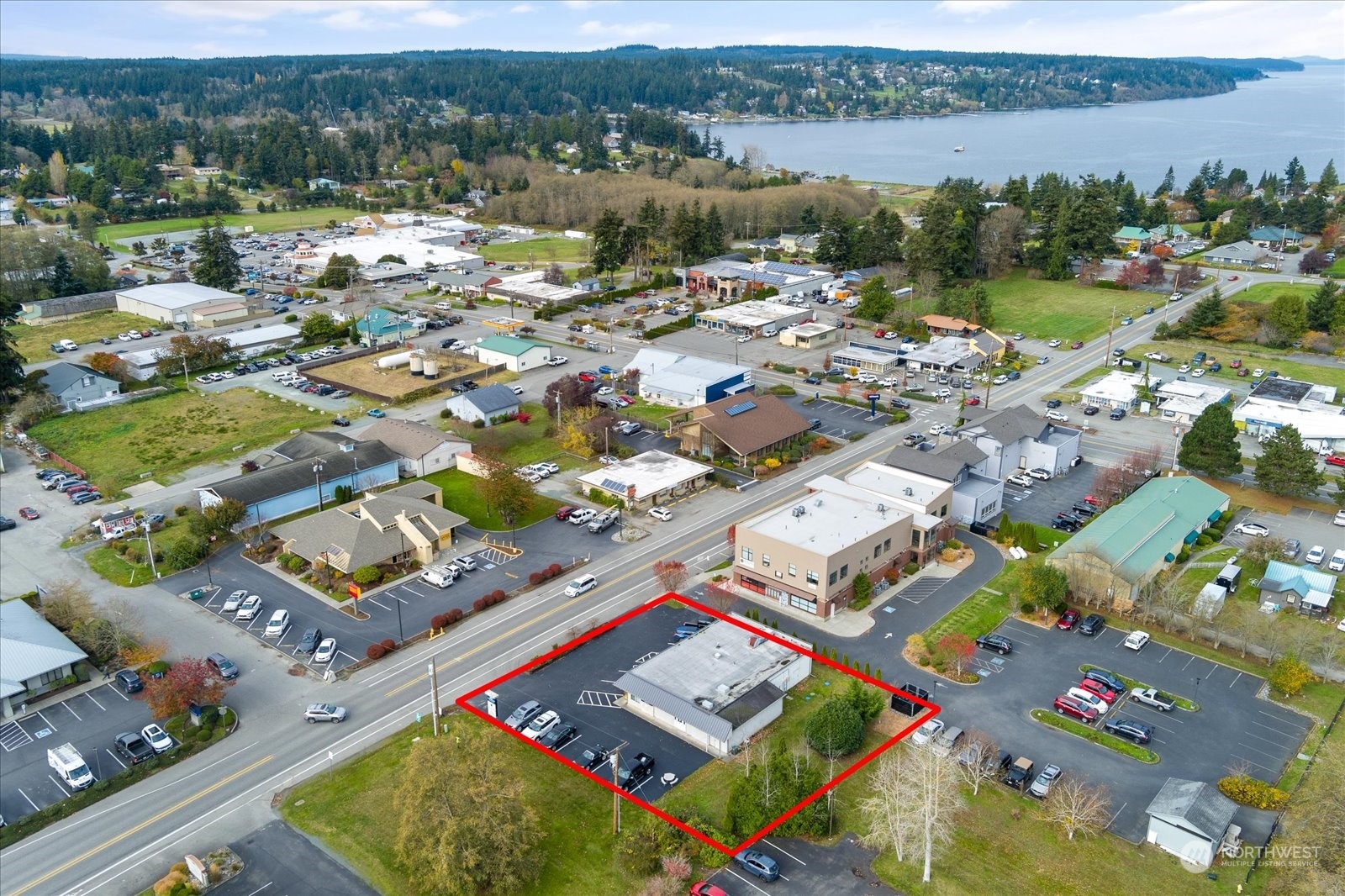 5589 Harbor Avenue , Freeland, WA 98249