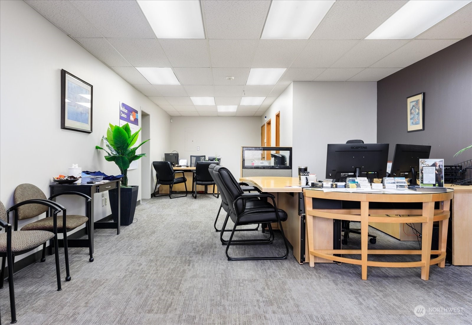 5589 Harbor Avenue , Freeland, WA 98249