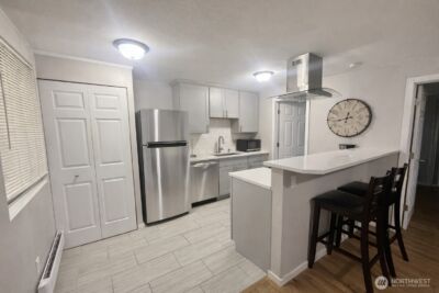 901 S Grant Avenue , Tacoma, WA 98405 - Photo 7