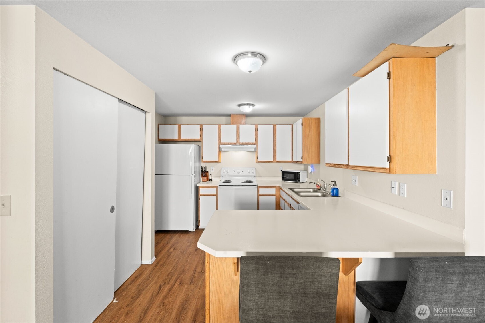 2768 Maple Street , Bremerton, WA 98310