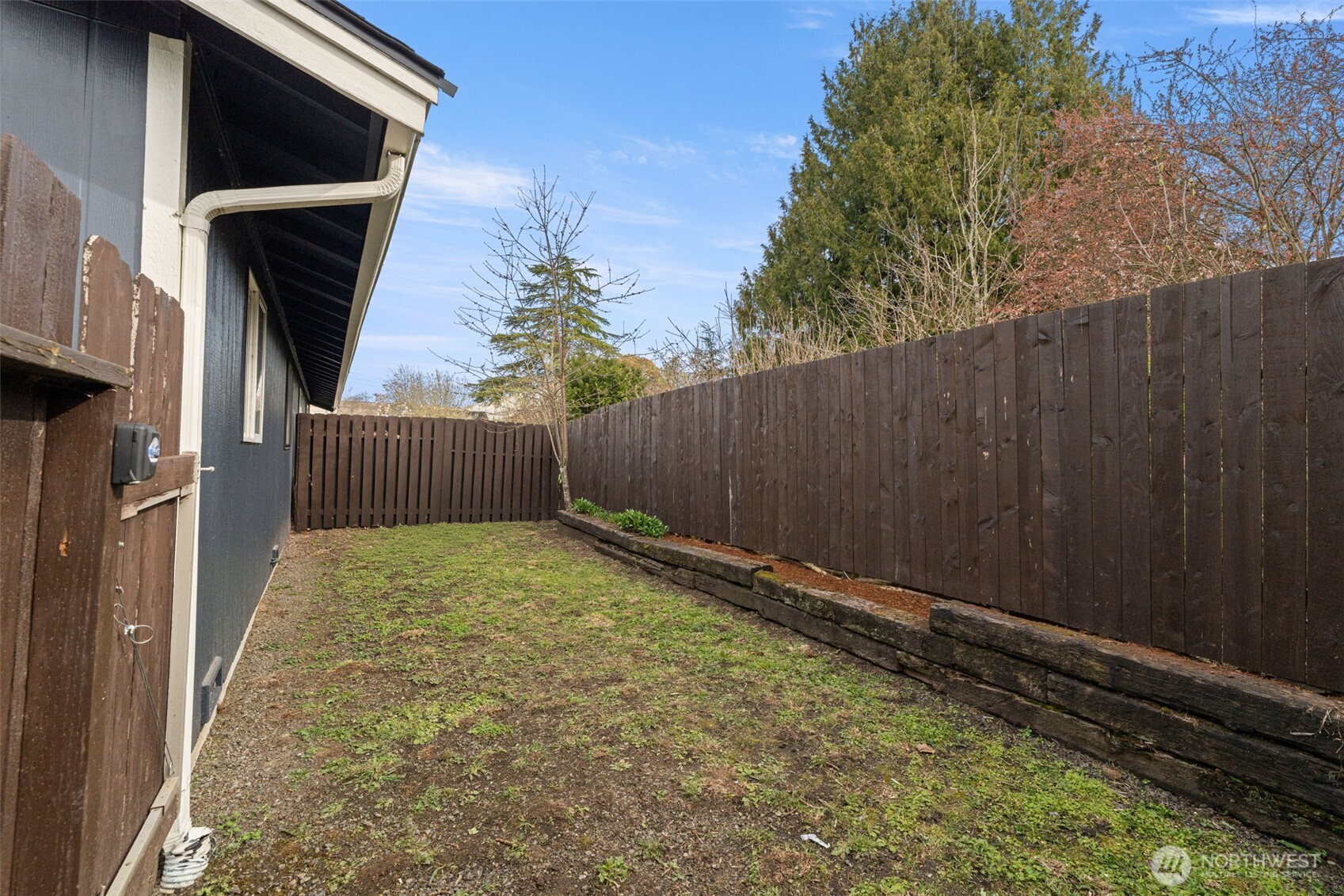 2768 Maple Street , Bremerton, WA 98310