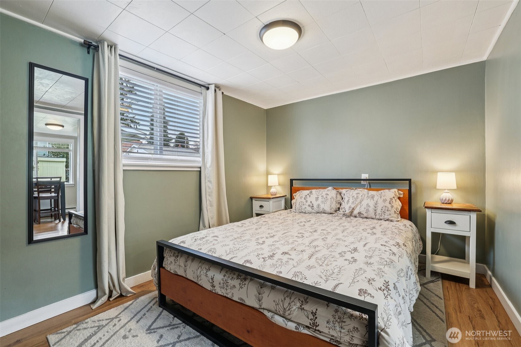 211 Ave F #1 & 2, Snohomish, WA 98290