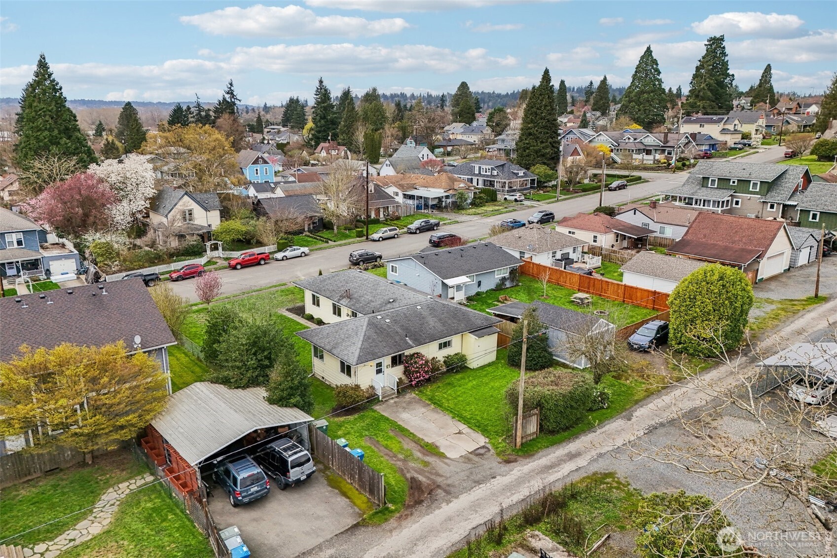 211 Ave F #1 & 2, Snohomish, WA 98290