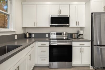 250 NE 50th Street , Seattle, WA 98105 - Photo 16