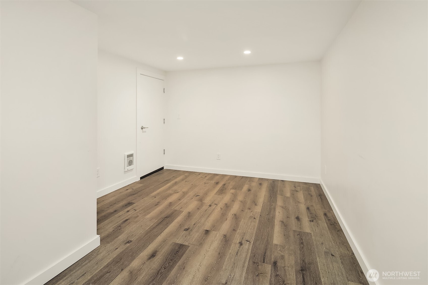 250 NE 50th Street , Seattle, WA 98105