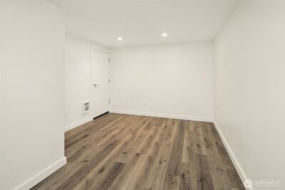 250 NE 50th Street , Seattle, WA 98105 - Photo 19