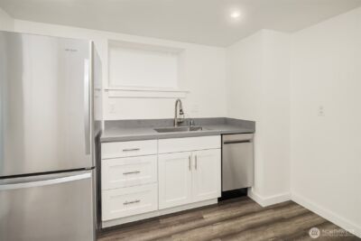 250 NE 50th Street , Seattle, WA 98105 - Photo 23