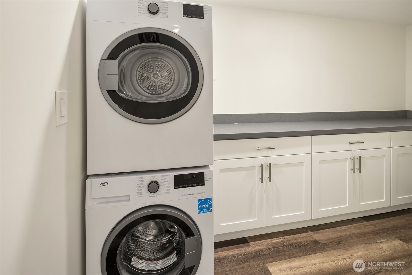 250 NE 50th Street , Seattle, WA 98105