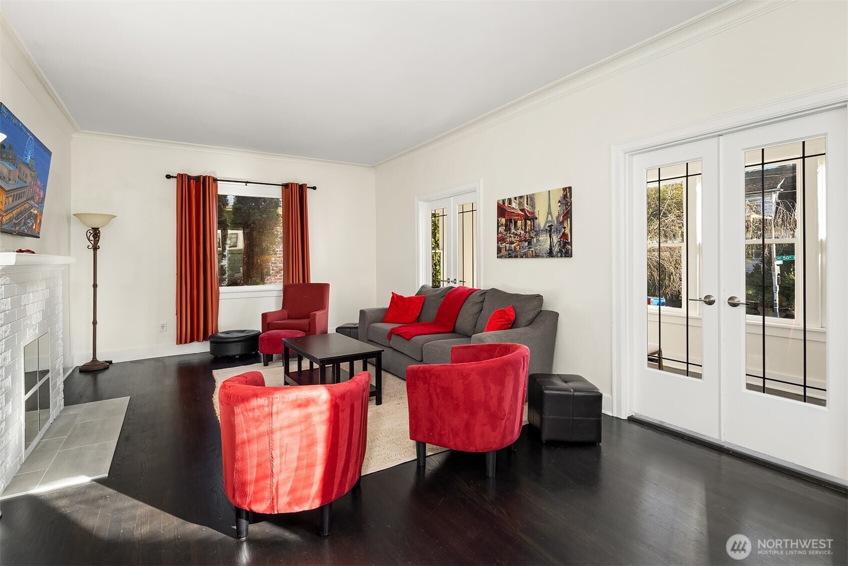 250 NE 50th Street , Seattle, WA 98105