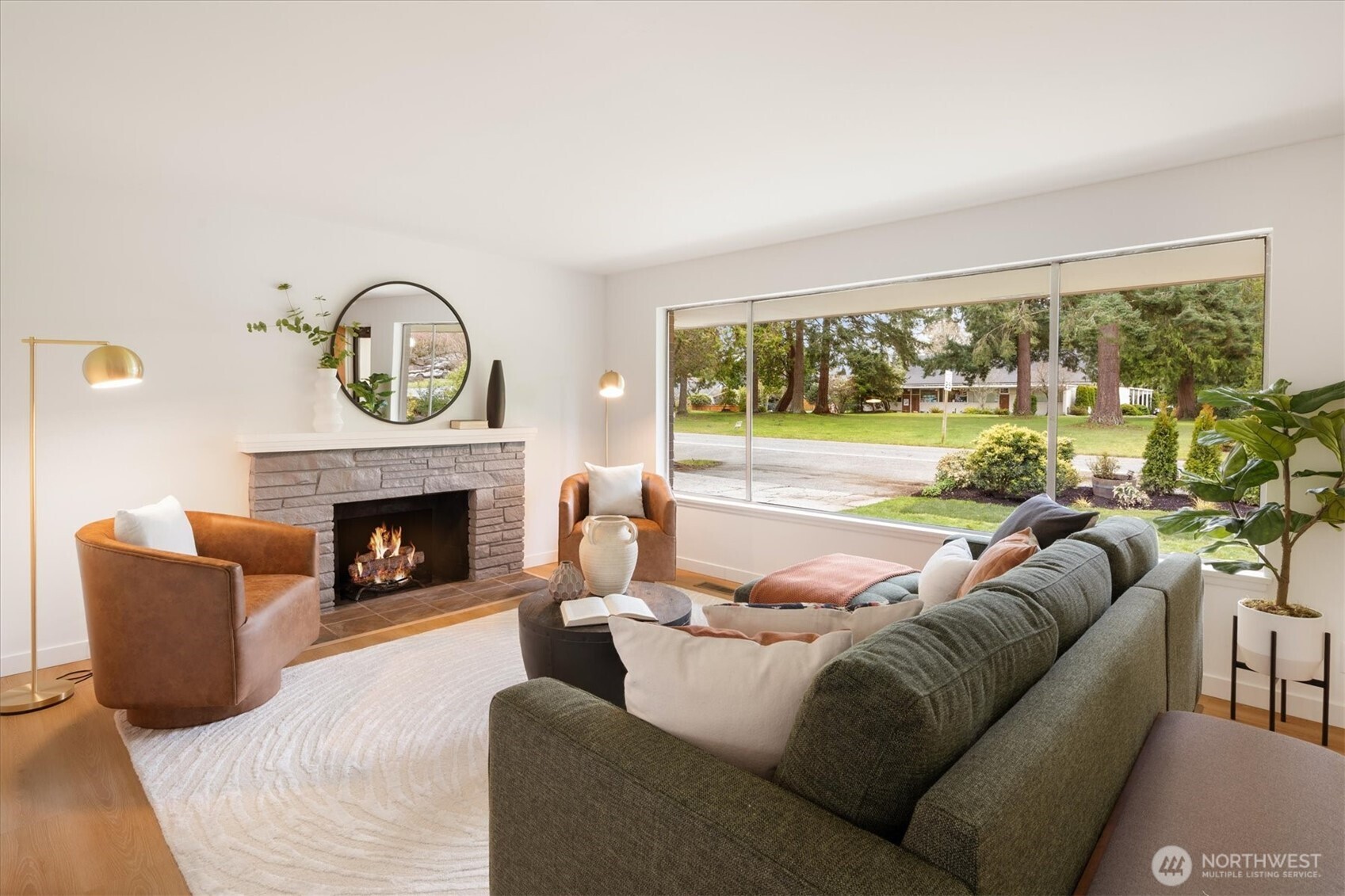 22511 96th W, Edmonds, WA 98020