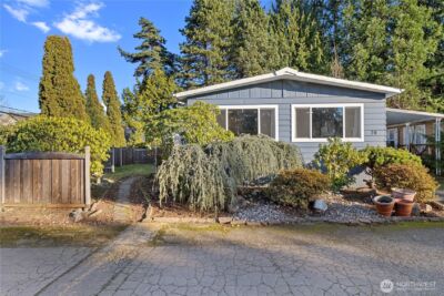 5220 176 Street SW #76, Lynnwood, WA 98037