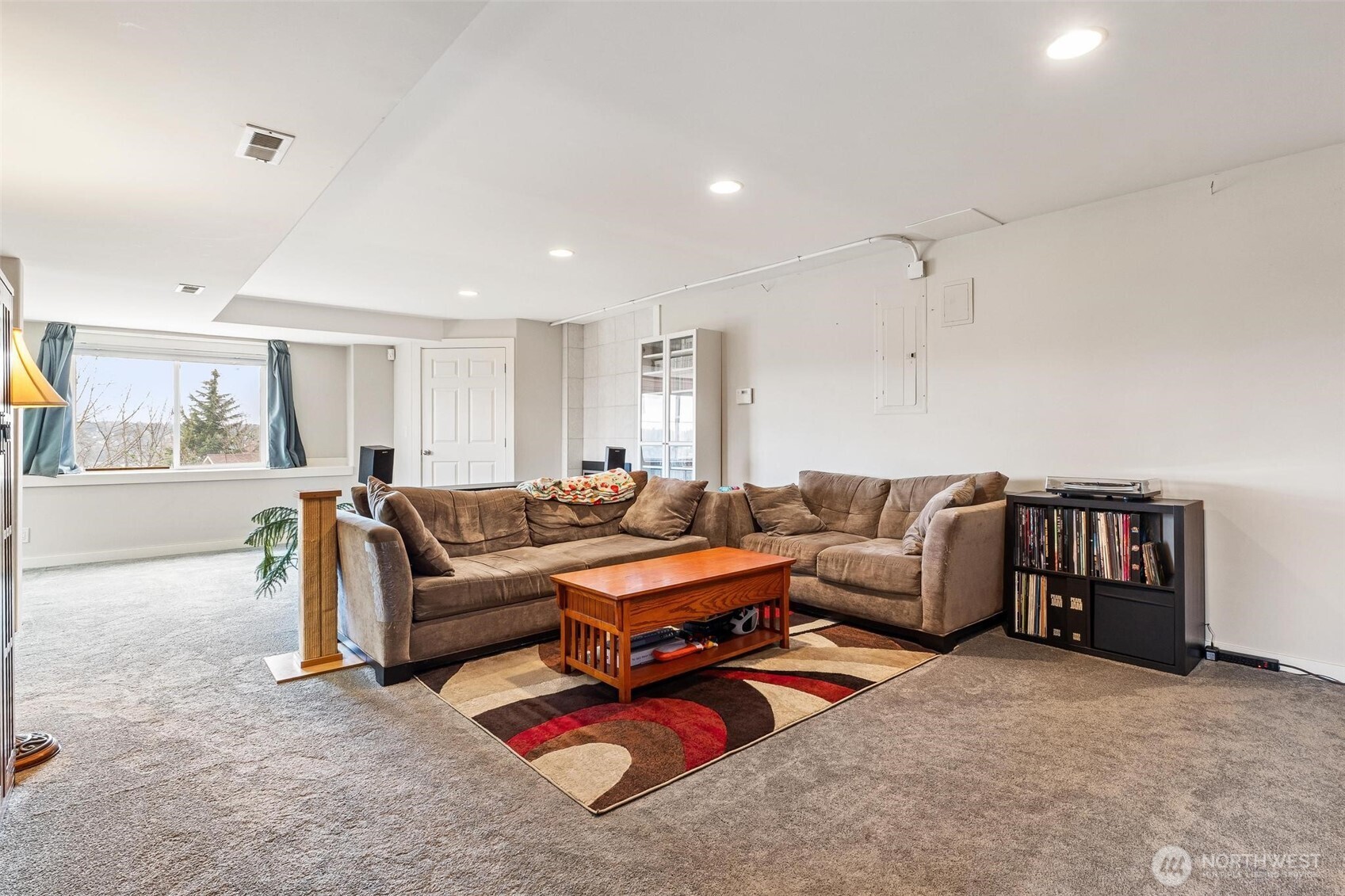 5162 S Wallace Street , Seattle, WA 98178