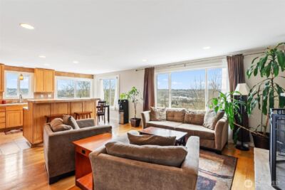 5162 S Wallace Street , Seattle, WA 98178 - Photo 3