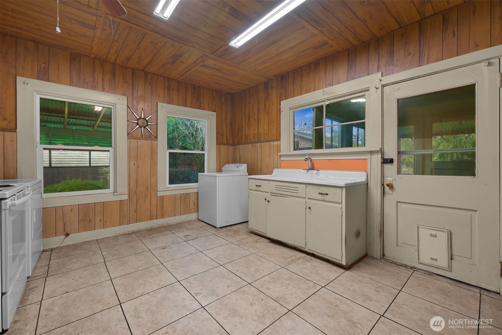 2701 Michigan Street , Bellingham, WA 98226