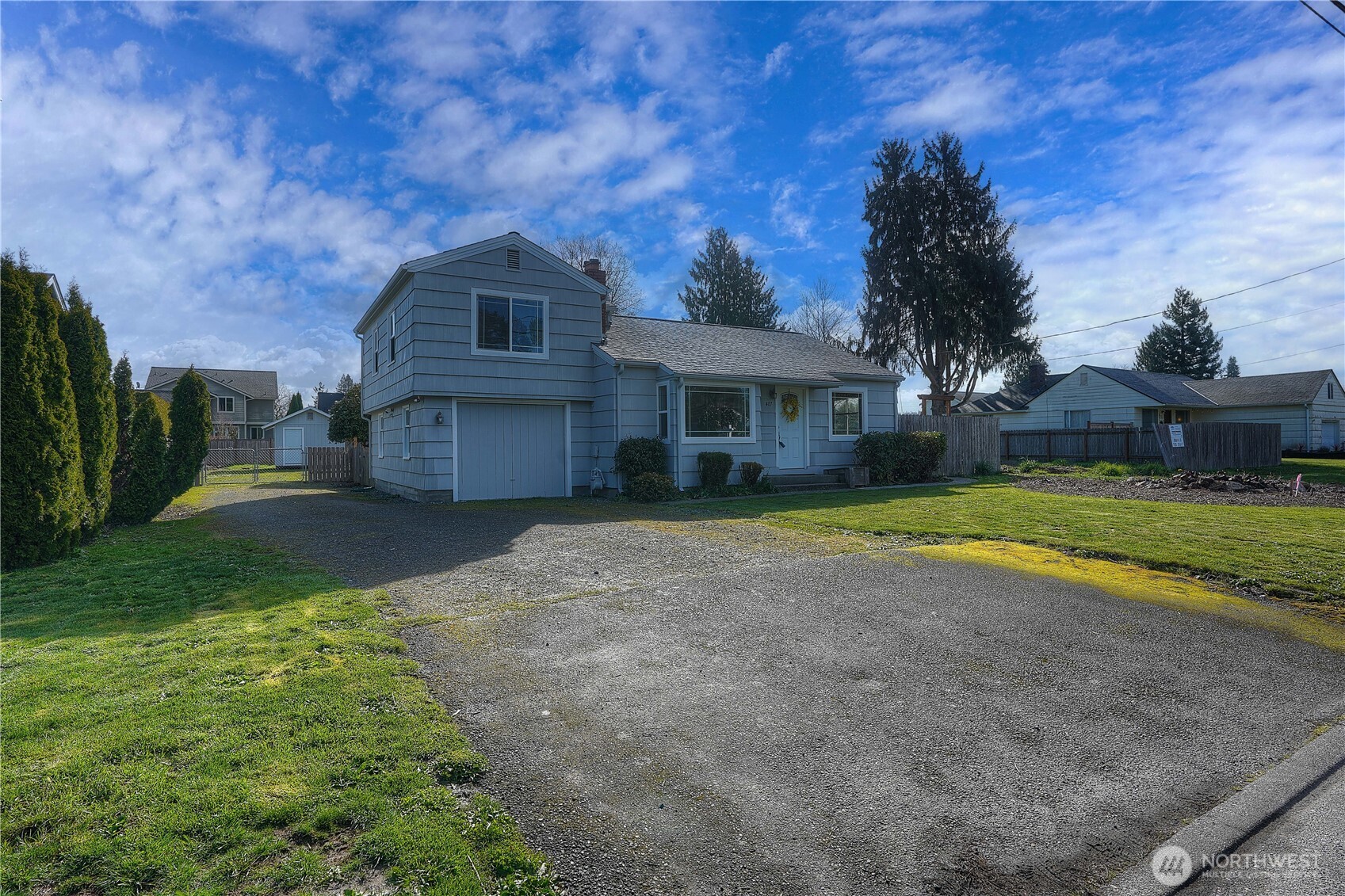407 18th Street SW, Puyallup, WA 98371-5649